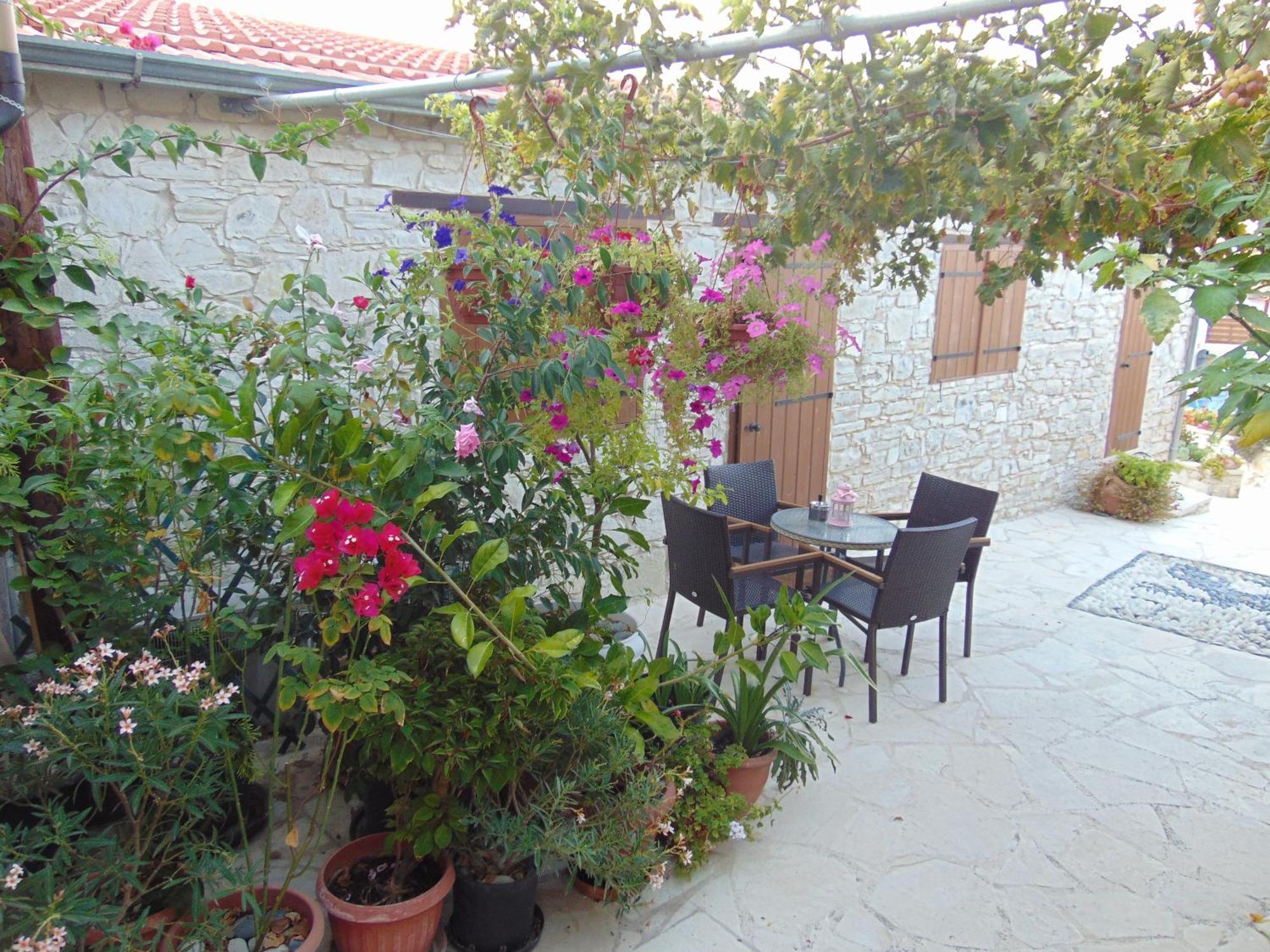 Charalambos Καλαβασός